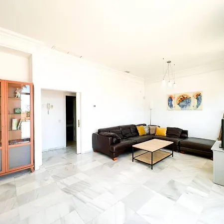 Modern Three-level Near The Sea *