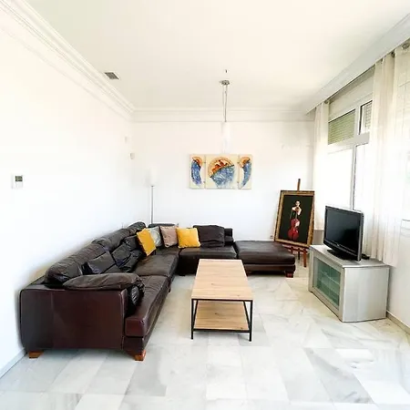 Apartment Modern Three-level Near The Sea *
