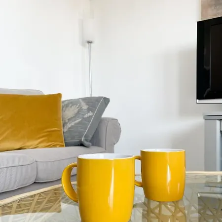 Modern Three-level Near The Sea Apartamento