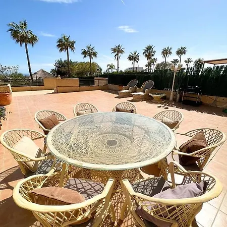 Modern Three-level Near The Sea Apartamento